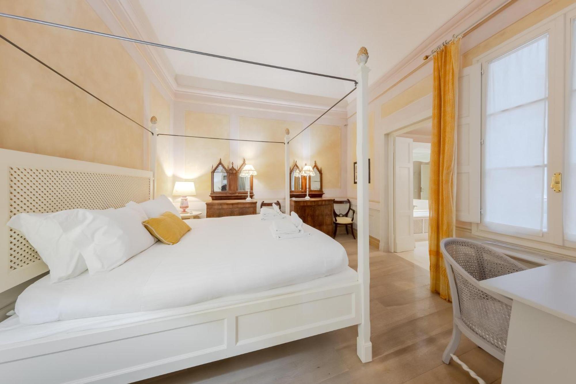 Apartamento Palazzo Bartolommei Dimora Storica Centralissima Florença